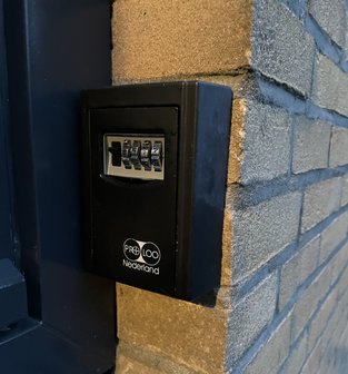 Key safe combination lock