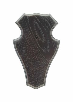 Oak Deer Trophy Plate Dark 19 x 12 cm / 22 x 13 cm