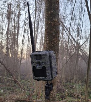 icucam5 - 4G / LTE Wildcamera / Bewakingscamera + 4000 Coins & 16GB SD card