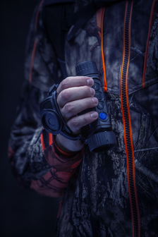 Pulsar Axion 2 XQ35 PRO Thermal Imaging Handheld