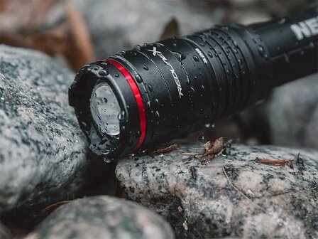 NEBO Redline X 1800 Lumen Lamp Rechargeable + Redline Holster worth &euro;14,95