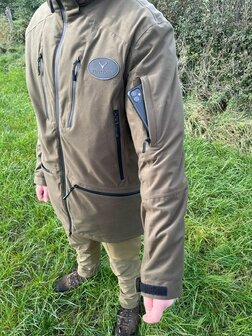 VENATORIX Beheizte Jacke Gr&uuml;n &#039;Pirsch&#039; Unisex + Powerbank