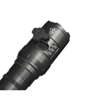 Nitecore P23i Taktische wiederaufladbare LED-Taschenlampe