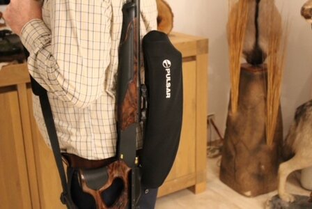 Pulsar neoprene Rifle scope cover XL