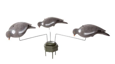 Crow and Pigeon carousel Including 3 decoys