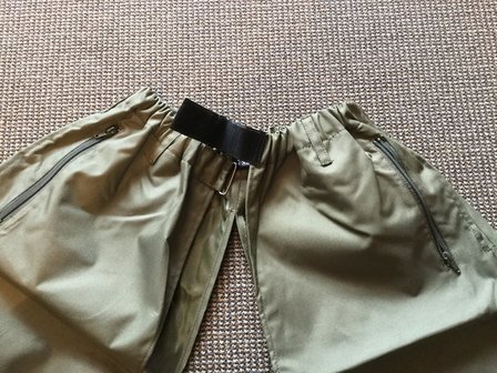 Water-repellent cover rain pants