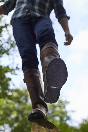 LE CHAMEAU JAMESON STANDARD FIT LEATHER BOOT