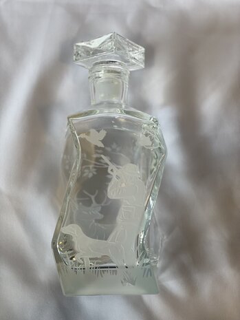 Edwanex Decanter with Motif