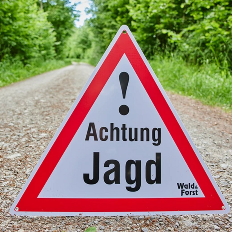 Warndreieck "Achtung Jagd"