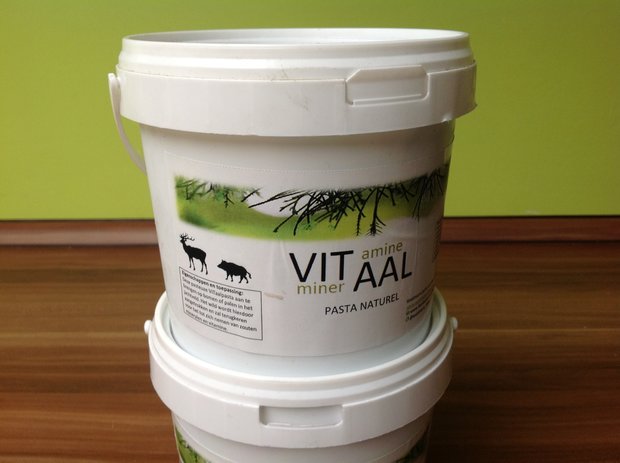 Vitamin-Mineral-Paste Natur für Großwild / Rotwild