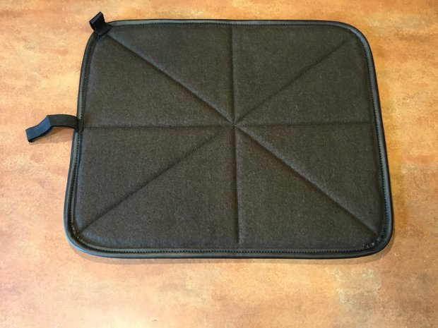 Seat cushion