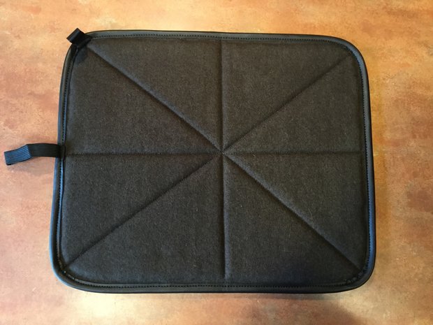 Seat cushion