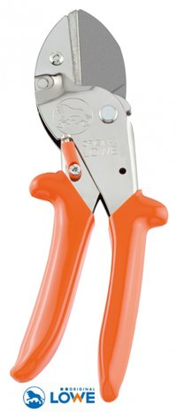 Original LÖWE breaking and twisting scissors